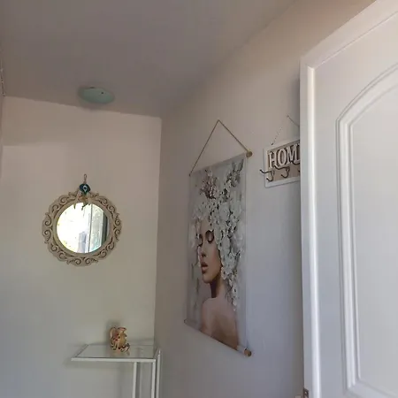 Marys Eretria Apartment